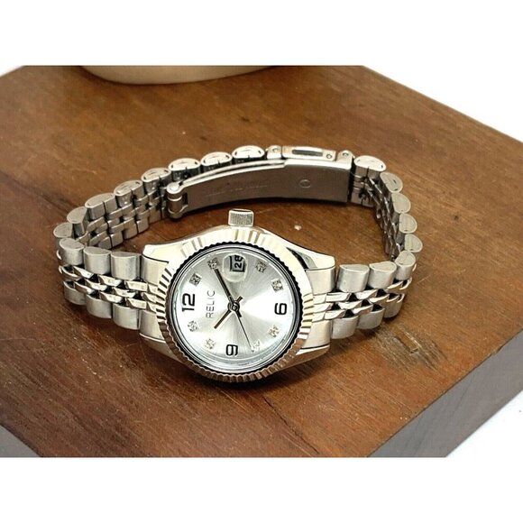 Relic by Fossil Women's Watch ZR12613 Quartz Silver Dial Stainless Steel 26mm - Picture 7 of 13